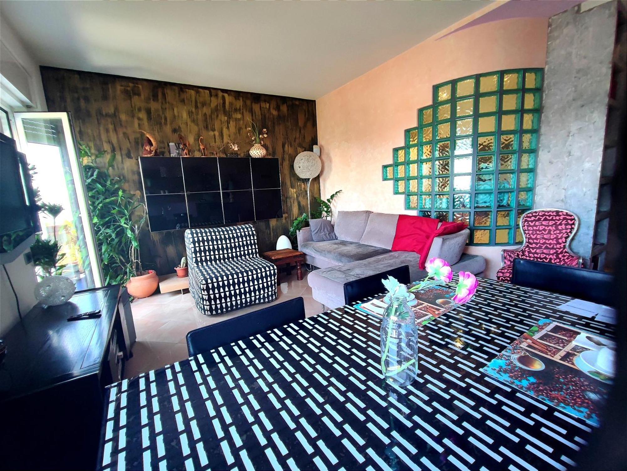 Charme&Chic Bed & Breakfast Триест Екстериор снимка
